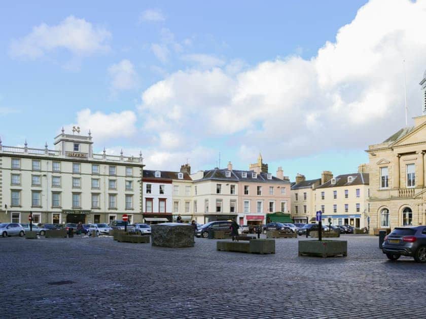 The elegant Kelso square nearby, Kelso