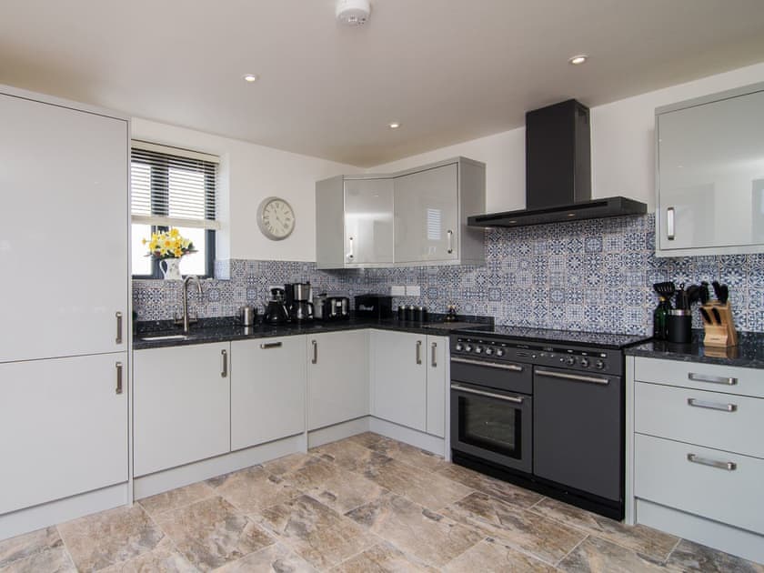 Litchen | The Coach House - Old Downs Farm, Sandwich Bay, near Sandwich