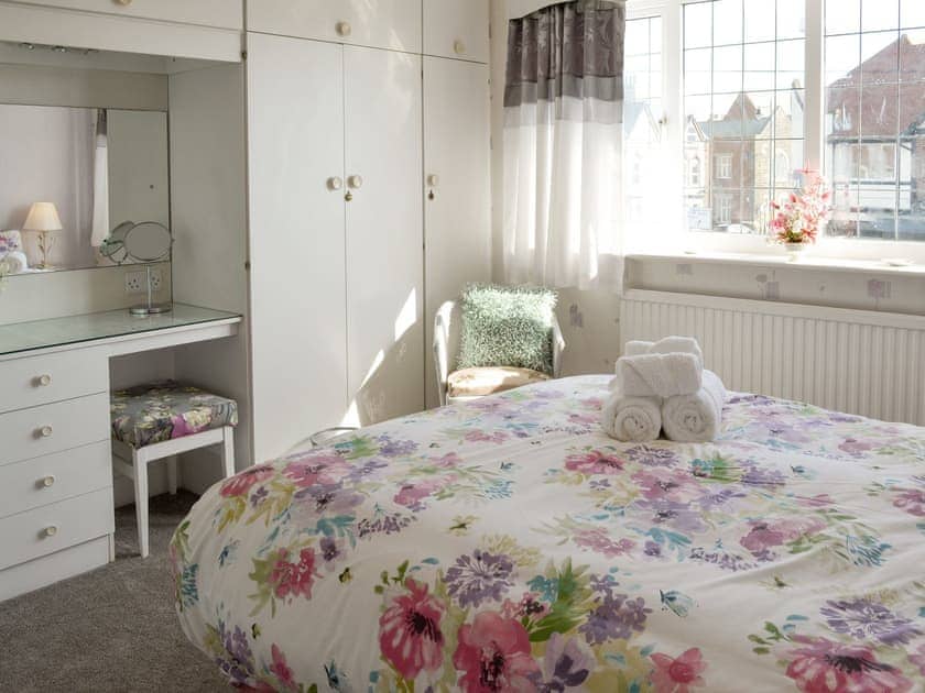 Dressing area within double bedroom | No.19, Filey