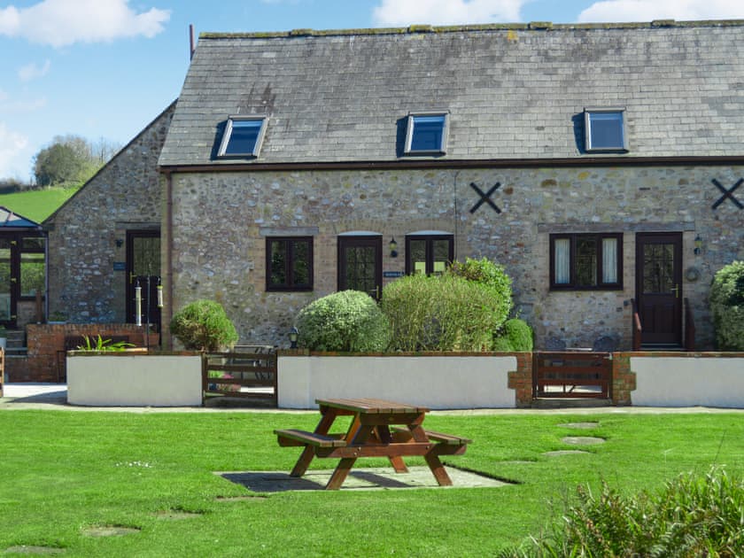 Exterior | Bergerac Cottage - Coppers Cottages, Lyme Regis