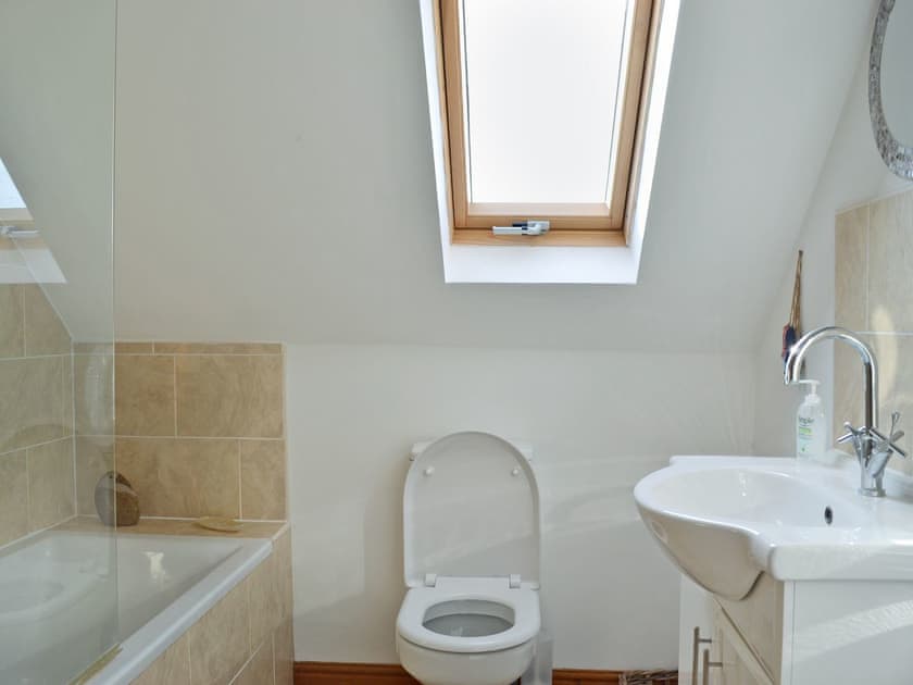 Bathroom with shower over bath | Hamilton Lodge, Barmston, near Bridlington