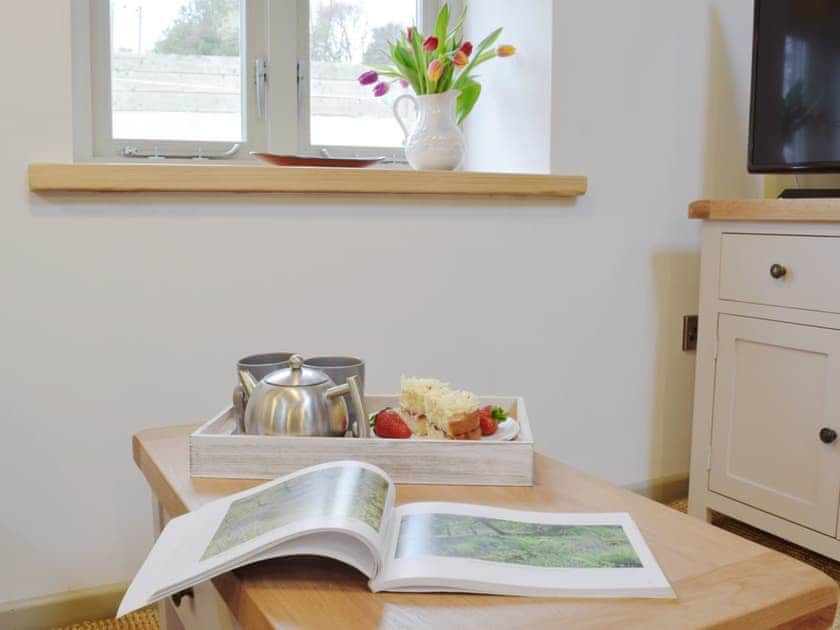 Attractive living area | Honeysuckle Cottage, Valast Hill, near Stackpole