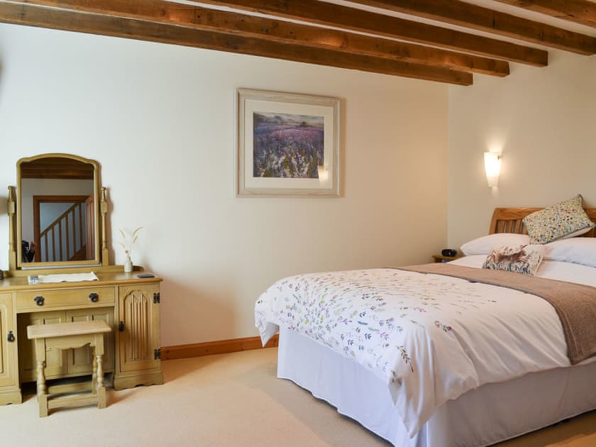 Double bedroom | The Granary, Brompton by Sawdon