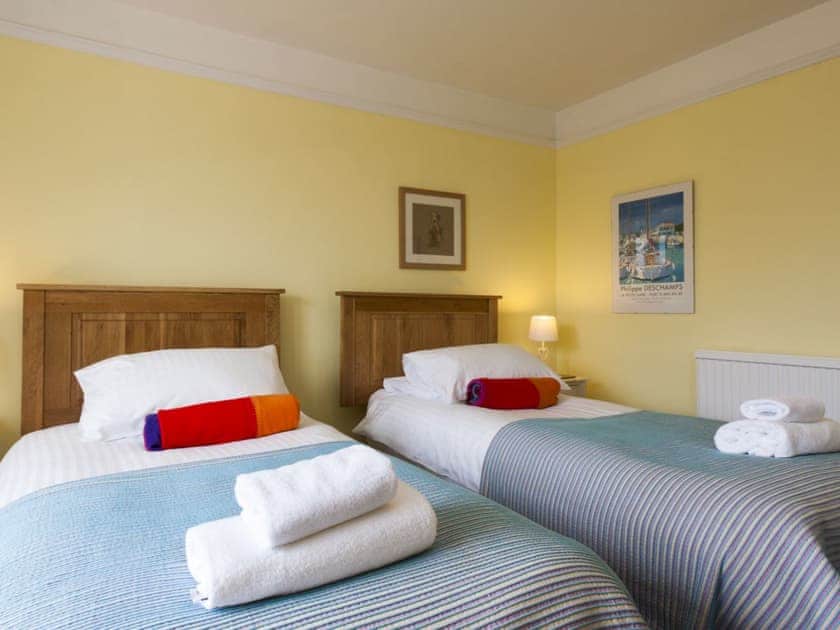 Double bedroom | Otters Cottage, Salcombe