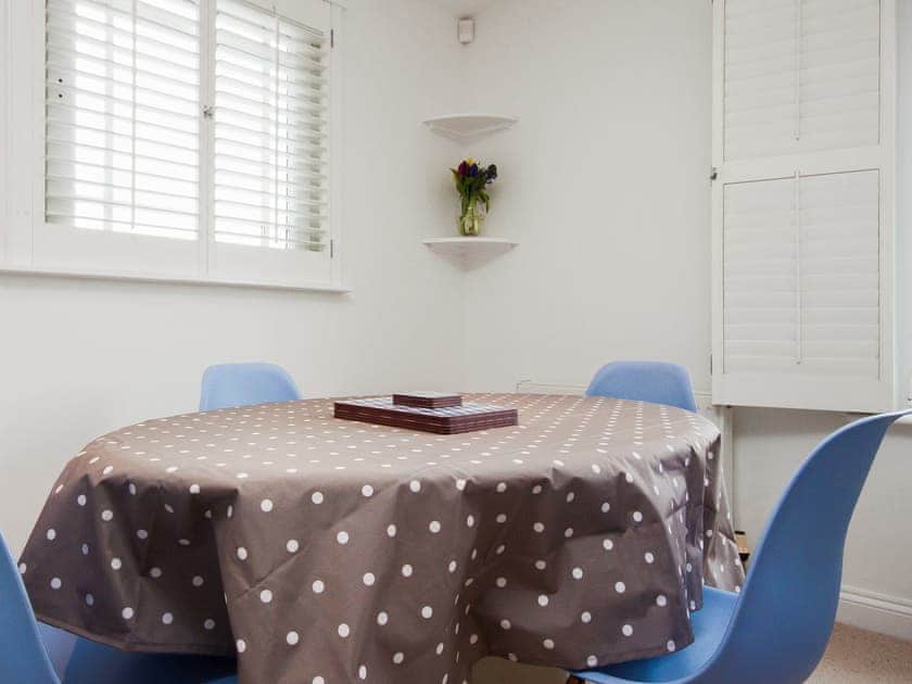 Welcoming dining area | College View Lower, Kingswear