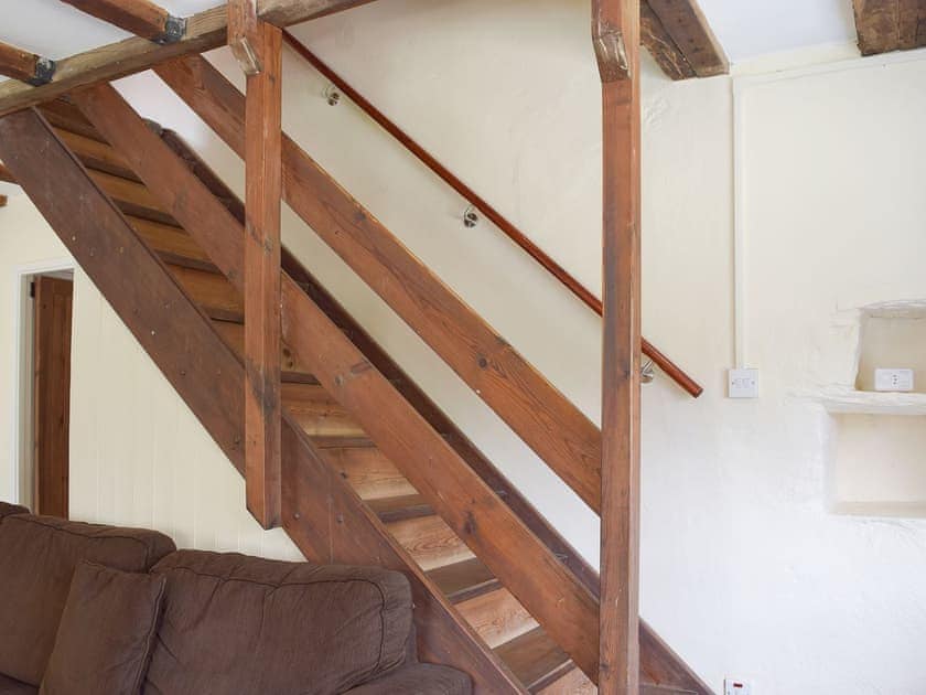 Stairs | Carthouse Cottage - Ivy Court Cottages, Llys-y-Fran
