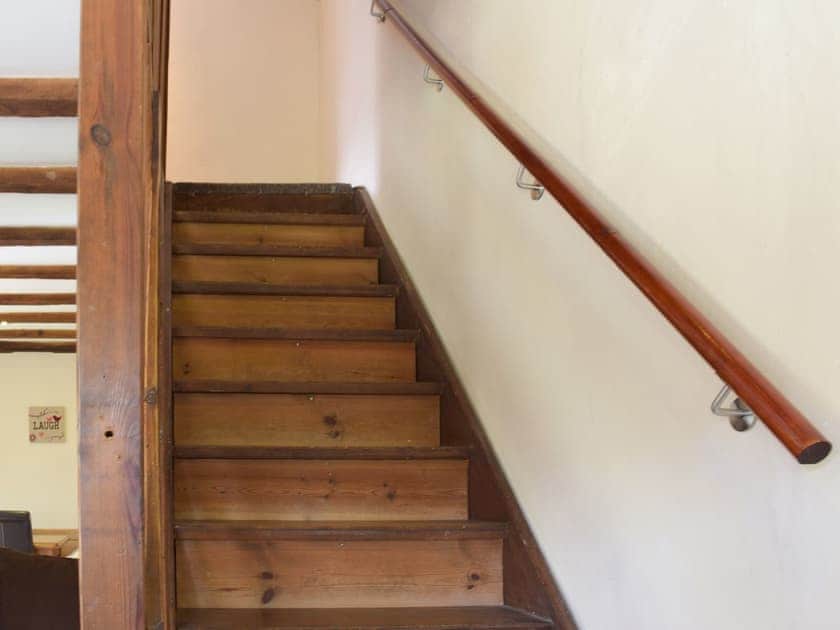 Stairs | Carthouse Cottage - Ivy Court Cottages, Llys-y-Fran