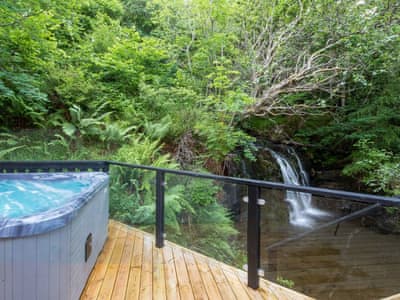 Loch Tay Highland Lodges Waterfall Lodge Ref Uk5744 In Killin