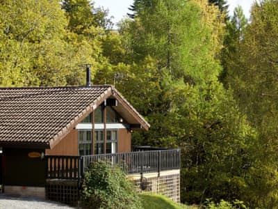 Loch Tay Highland Lodges Waterfall Lodge Cottages In Perthshire