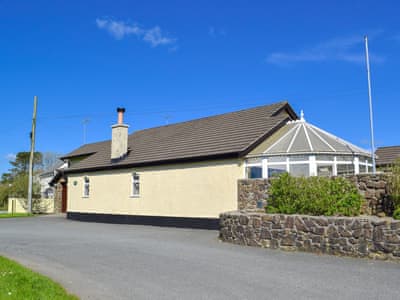 Green Acre Cottage Ref W42622 In Kilgetty Dyfed Pembrokeshire