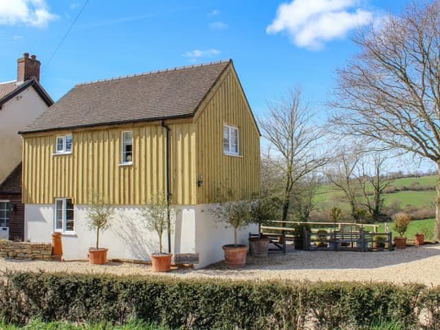 Green Oak Cottage Ref W43695 In Sandley Near Shaftesbury
