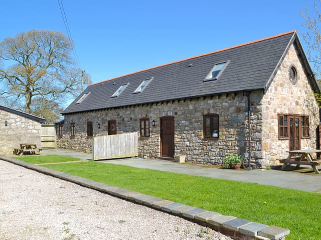 Rose Cottage Ref E4791 In Selattyn Near Oswestry Cottages Com