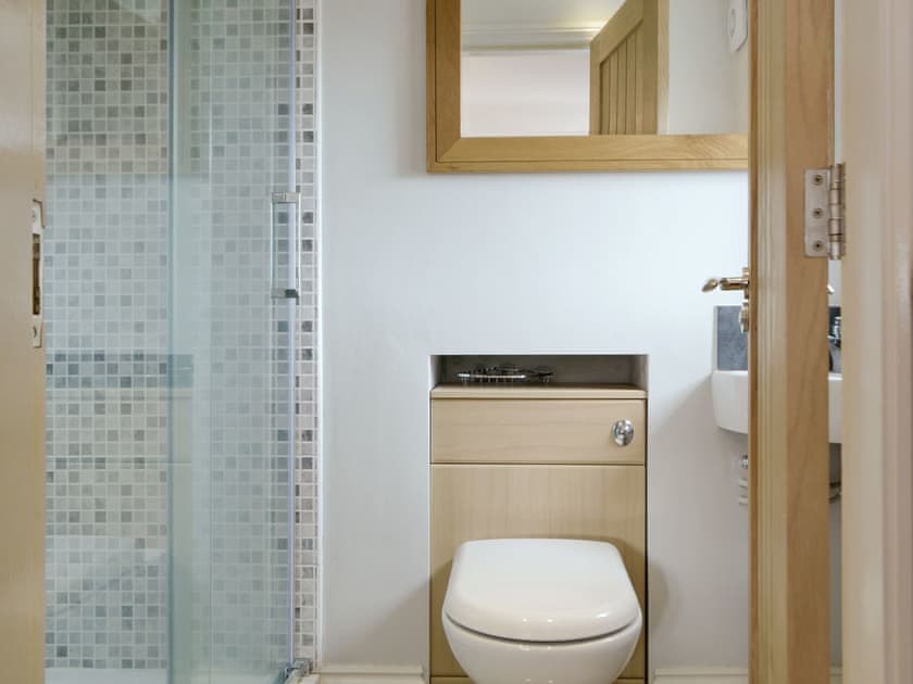 En-suite shower room | Barrow Tenement, Lyth Valley, near Kendal