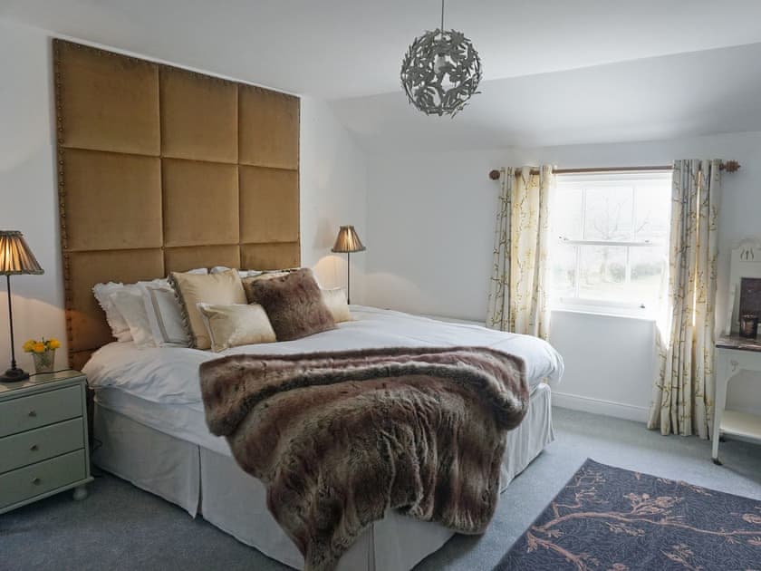 Stylishly furnished double bedroom | Garden House, Thimbleby, near Northallerton