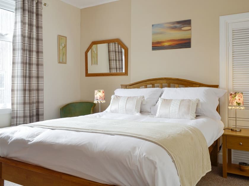 Relaxing double bedroom | Westcliff, Whitehills, near Banff