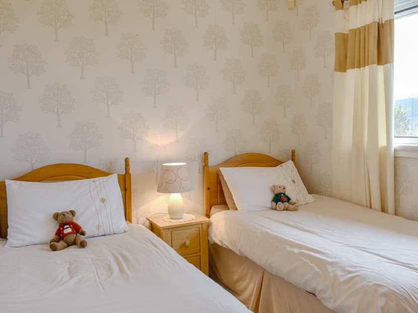 Twin bedroom | The Willows, Brodick, Isle of Arran