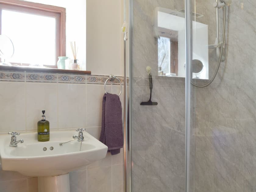 Shower room | Stonefold Cottage, Waberthwaite, near Ravenglass
