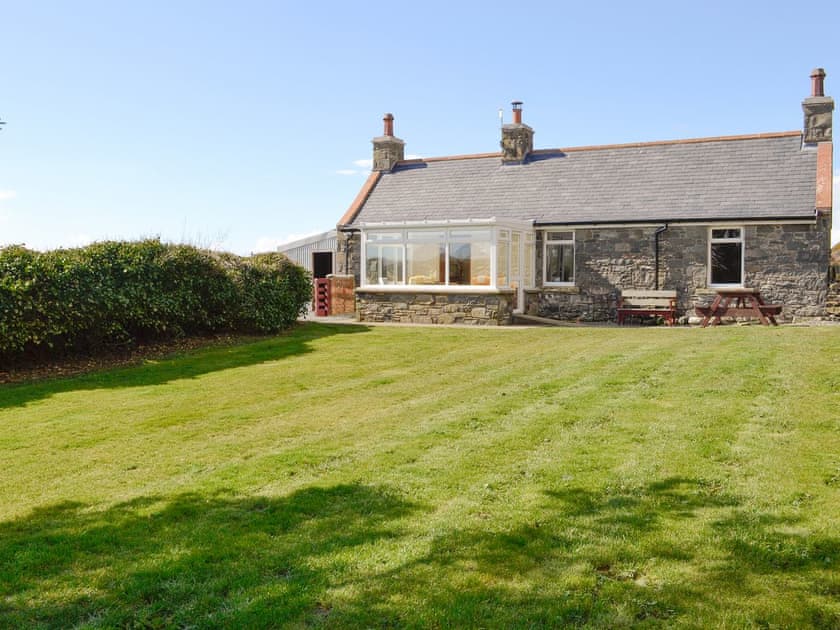 West Barr Cottage (ref UK5767) in near Port William, Dumfries and