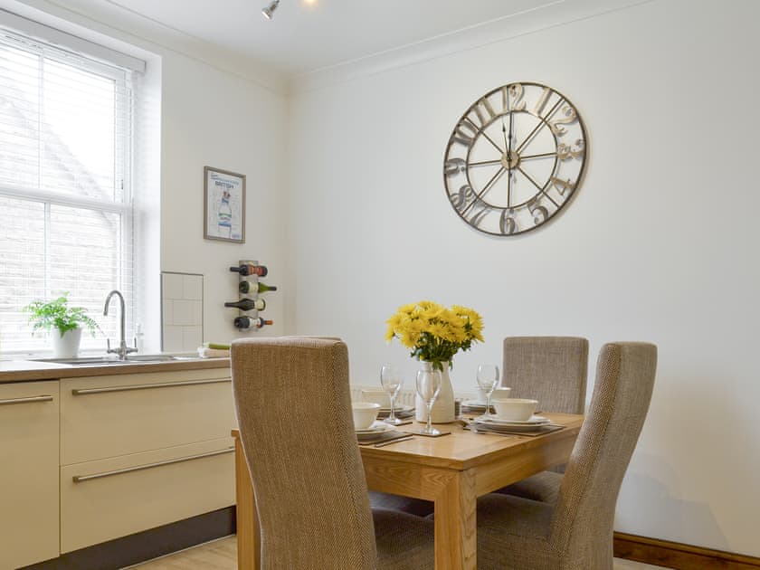 Spacious dining area within kitchen | Fern Spree, Buxton