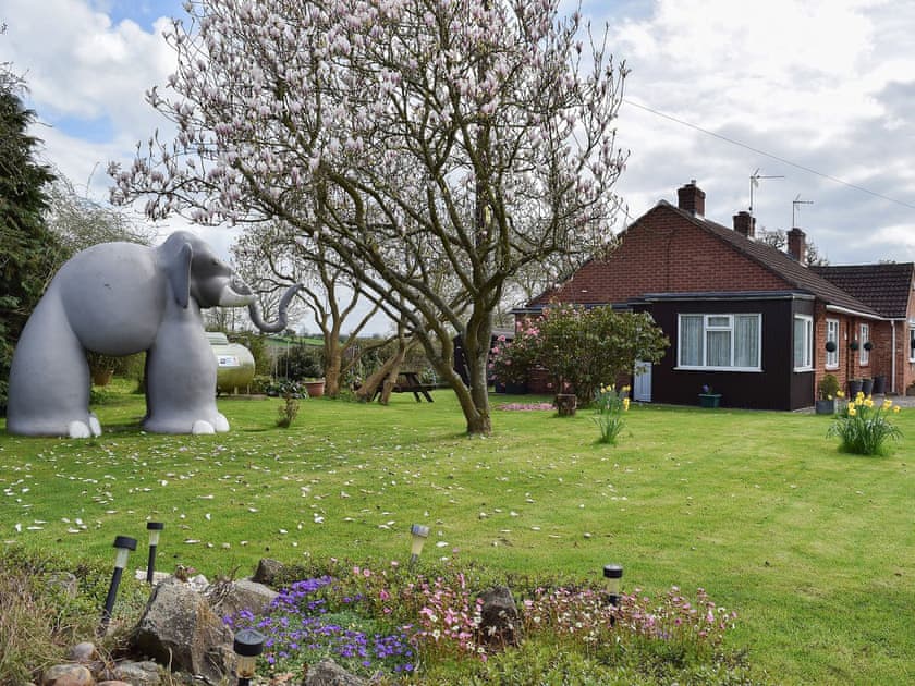 Garden | Lena’s Lodge, Camer’s Green, Berrow, near Malvern