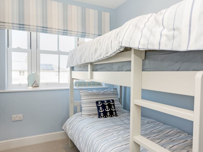 Cosy bunk bedroom | Ascot Villa, Sheringham