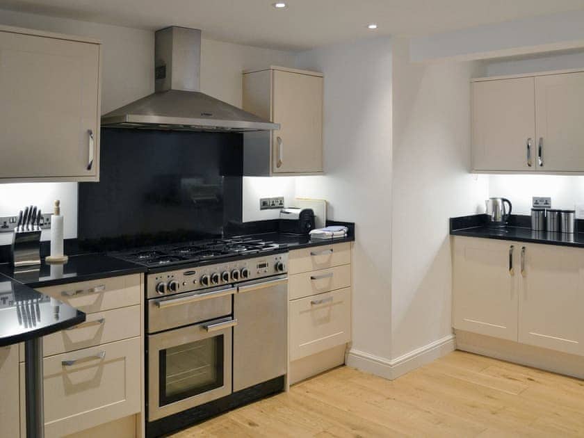 A range cooker is just one of the modern appliances in the well-stocked kitchen | Elm Grove, Dartmouth