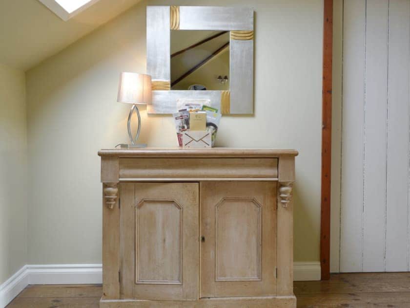 Landing area outside bedrooms | The Malt Shovel, Alton, near Matlock