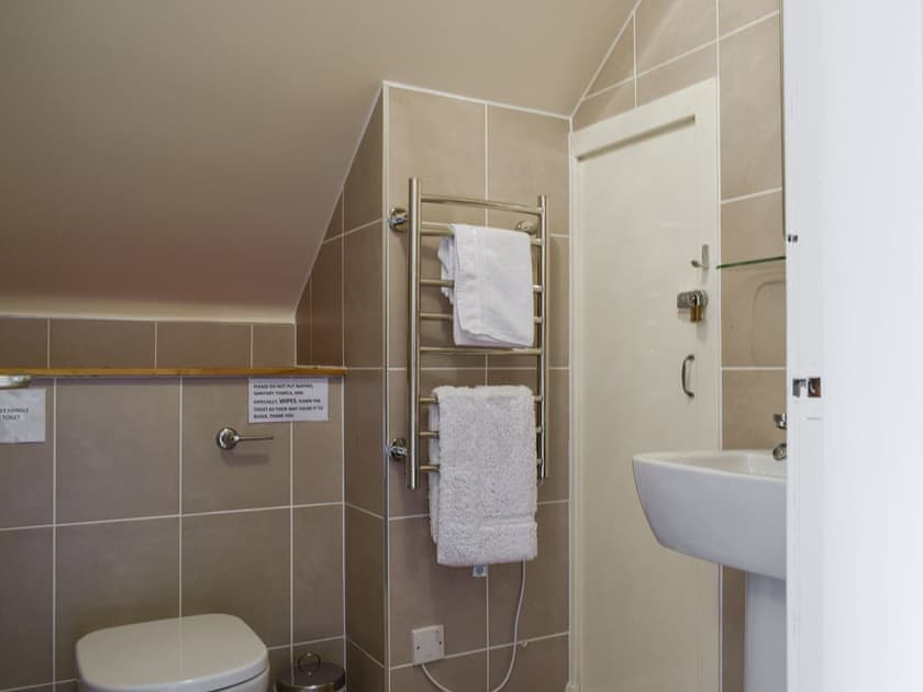 Shower room | Burnside, St Andrews