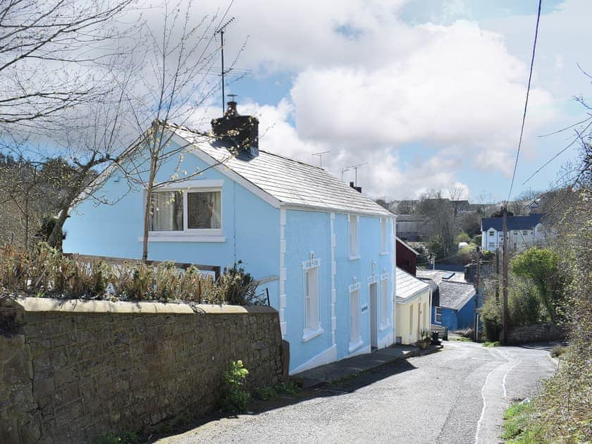 Secluded Welsh hideaway | Delfryn, Llanarth, near New Quay