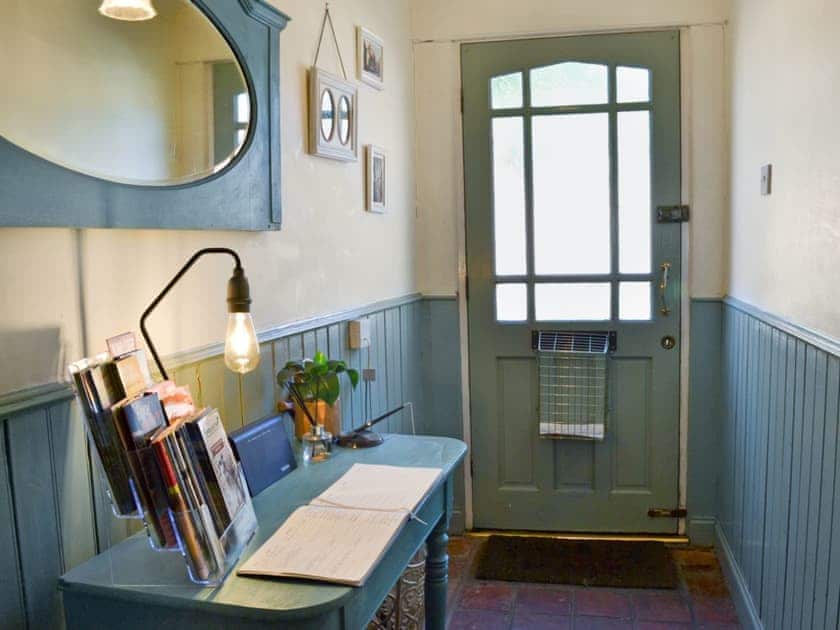 Welcoming hallway | Nell’s Cottage, Bridlington