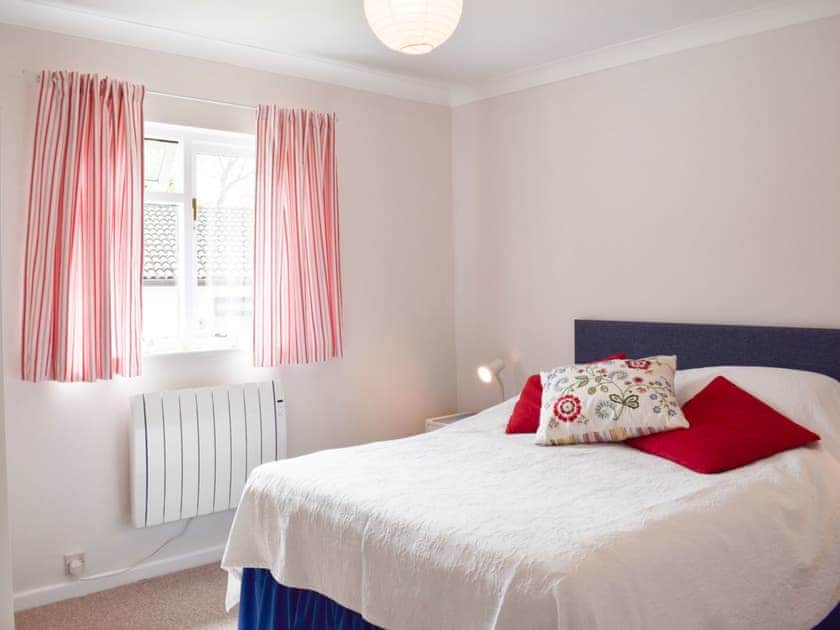 Cosy and comfortable double bedroom | Stonecot, Wootton Bridge, near Ryde