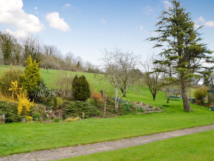 Garden | Three Ways, Lypiatt Hill, near Stroud
