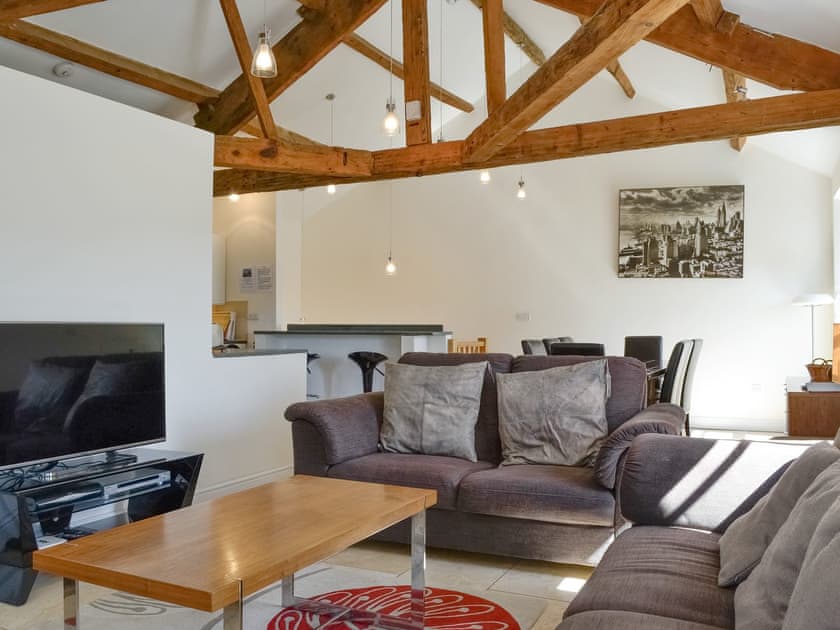 Light and airy living and dining areas | The Mill Race, Applethwaite near Keswick