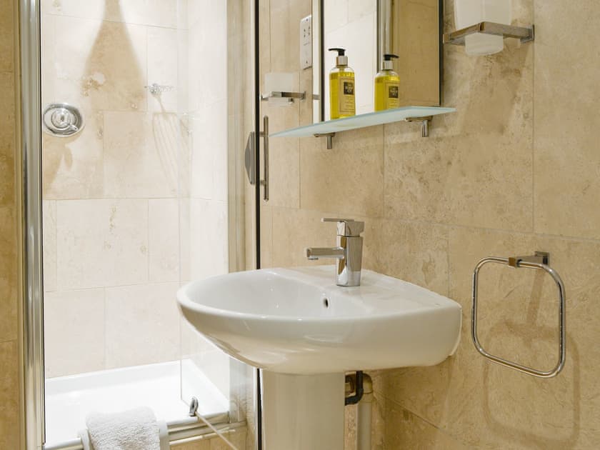 En-suite shower room | The Mill Race, Applethwaite near Keswick