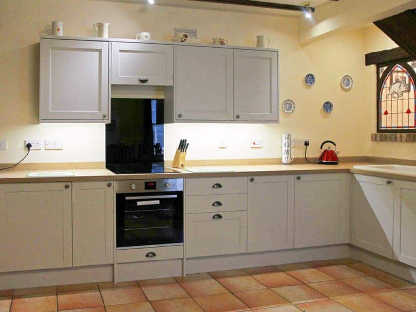 Well-equipped fitted kitchen | Stonecroft, Middleham, near Leyburn