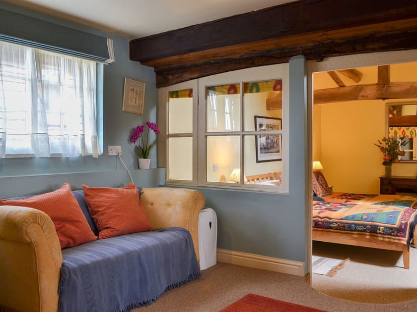 Comfortable sitting/dressing area | Bugatti House, Bosbury, near Ledbury