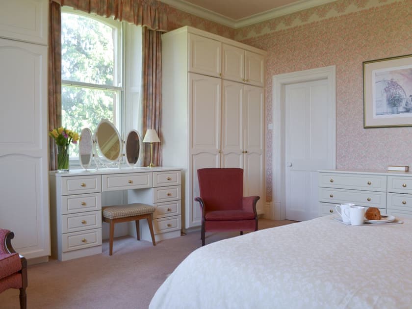 Double bedroom | Tirril Lodge, Tirril, Ullswater