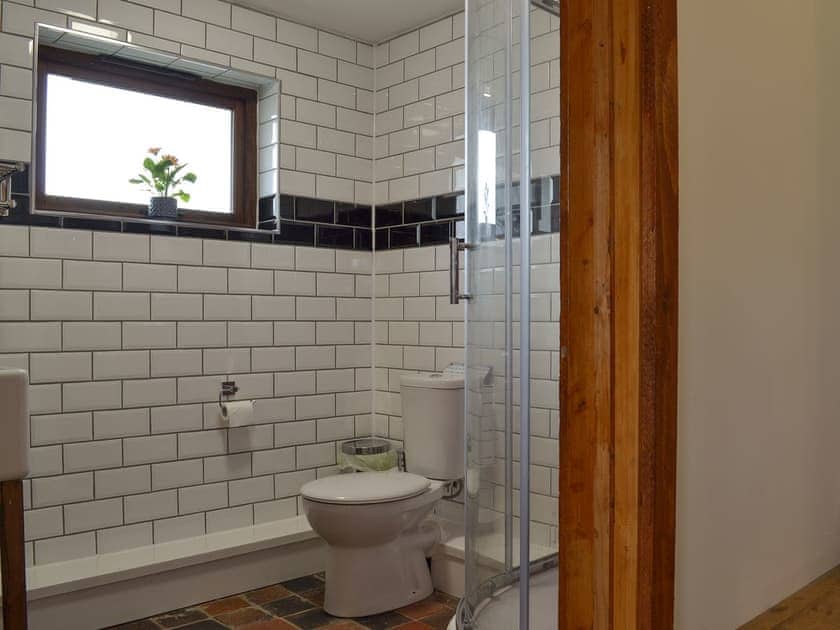 Shower room | The Stables at the Oaks, Yoxall, near Burton-on-Trent