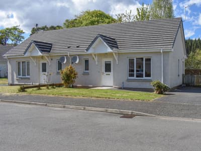 6 Glen Court Ref Uka443 In Brodick Isle Of Arran Ayrshire