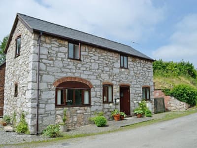 Llanrhydd Mill Cottages The Coach House North Wales Borders