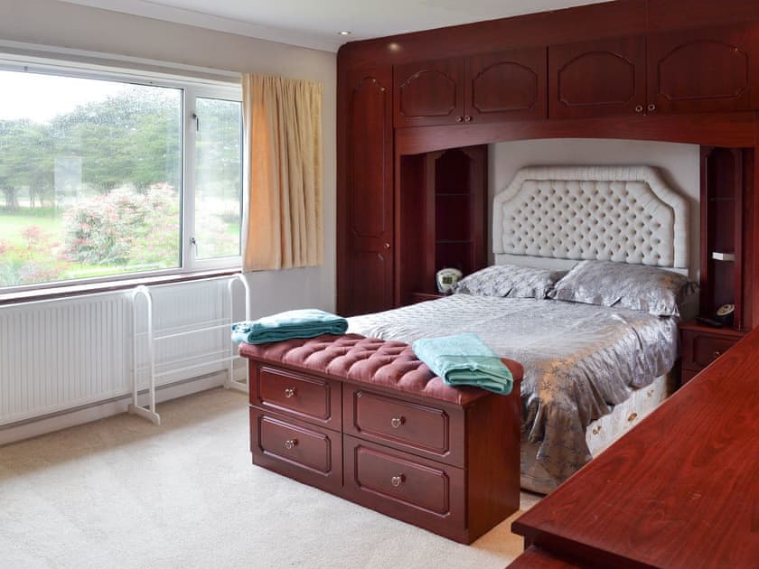 Double bedroom | Heatherstone, Illogan, near Redruth