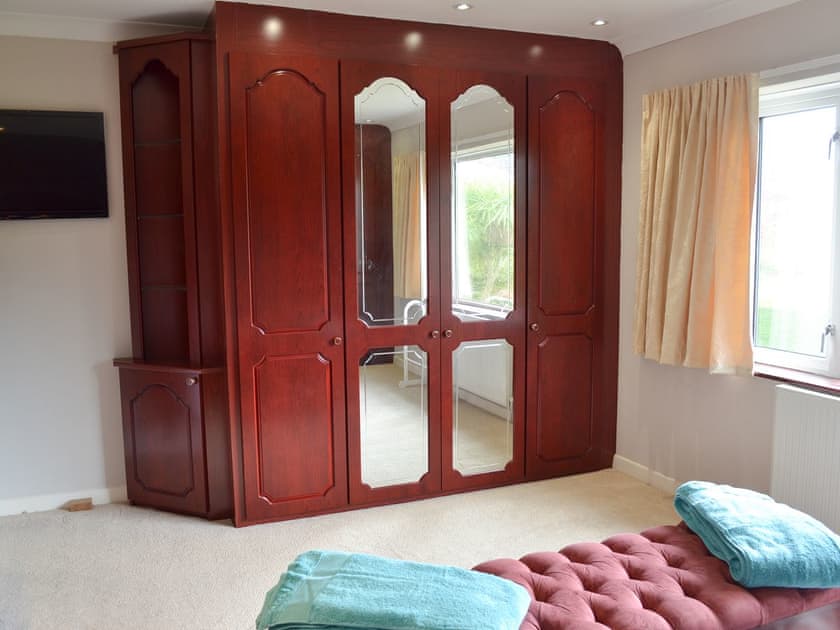 Double bedroom | Heatherstone, Illogan, near Redruth