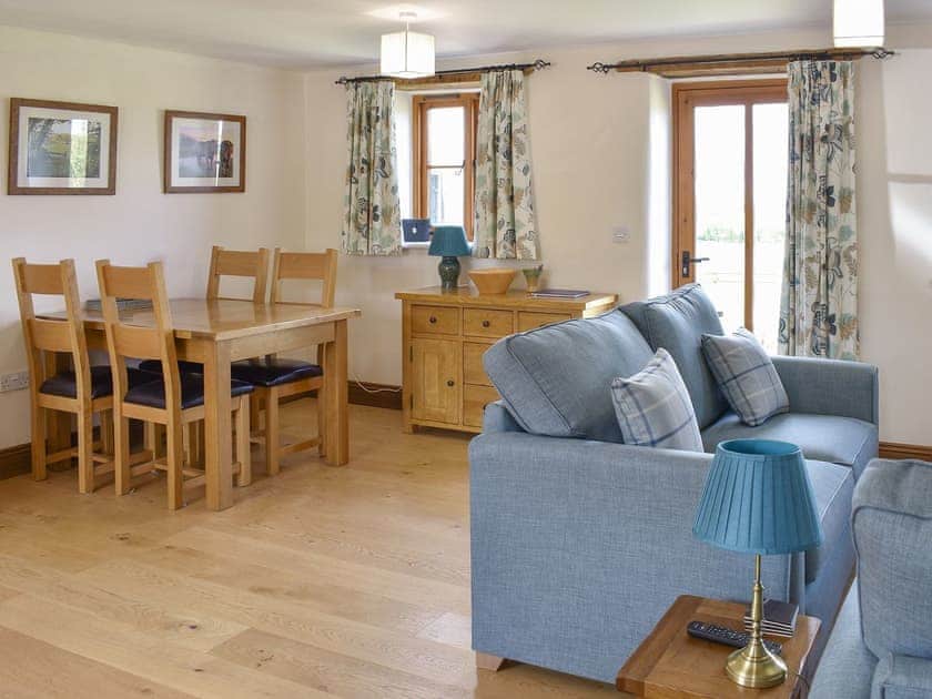 Light and airy open plan living space | Jolliffe - Bailey Ridge Farm Cottages, Leigh, near Sherborne
