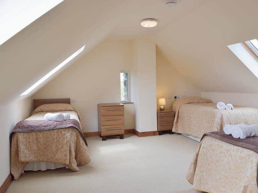 Triple bedroom | Ty-Canol - Three Rivers Farm Cottages, Ferryside