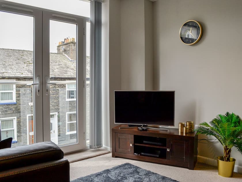 Open plan living space | Club Cottage, Bowness-on-Windermere