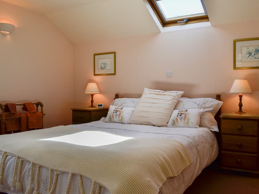 Double bedroom | Cider Press Cottage, Oldcroft, Lydney