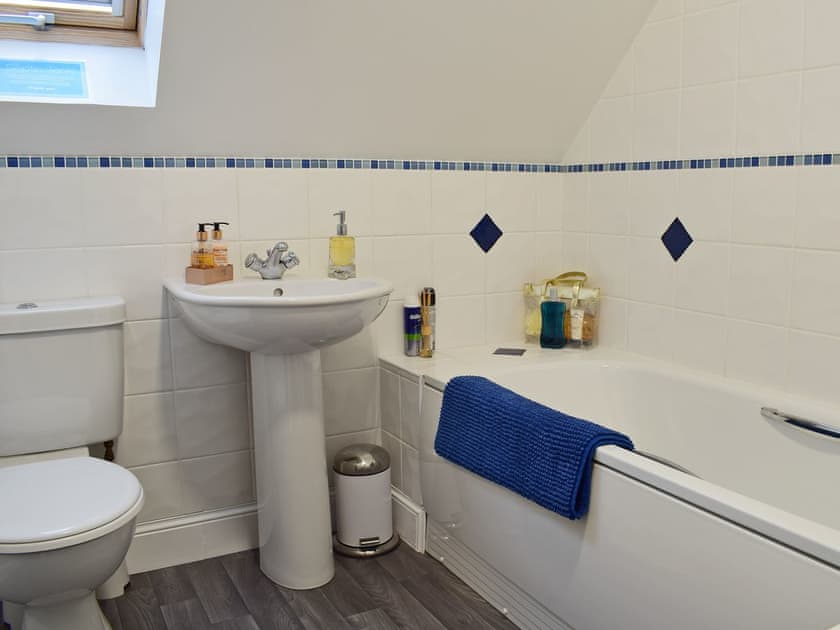 Well presented bathroom | Dream Cottage, Strathyre, near Callander