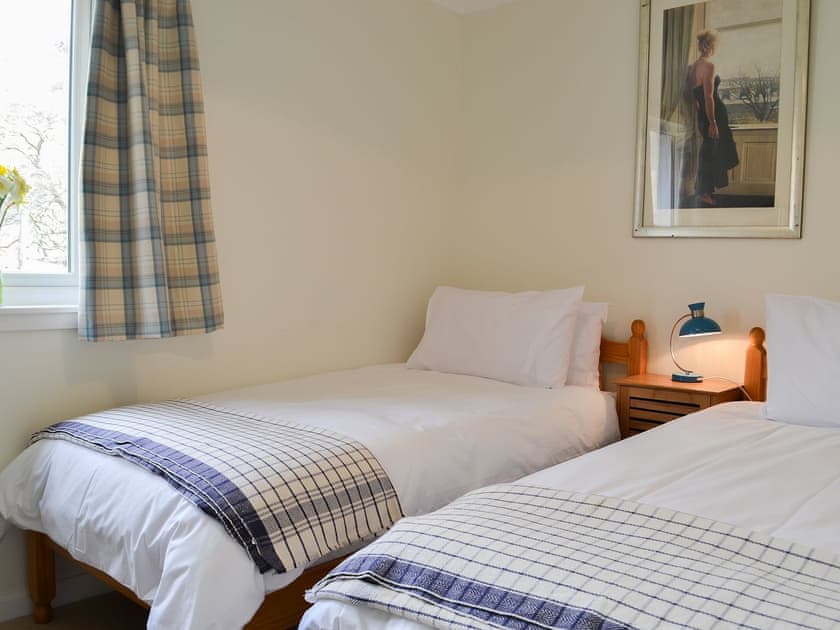 Charming twin bedroom | Invernoe Cottage, Taynuilt, near Oban