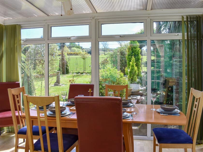 Idela dining area in the conservatory | Fellview, Brodick, Isle of Arran