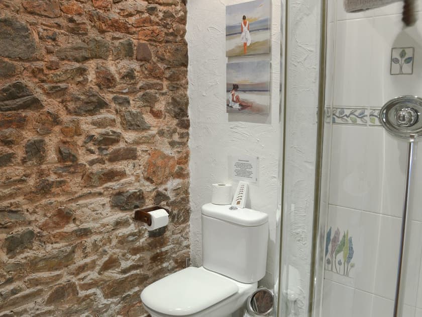 Family shower room | The Garden Room - Cobblestones, Marldon, near Paignton